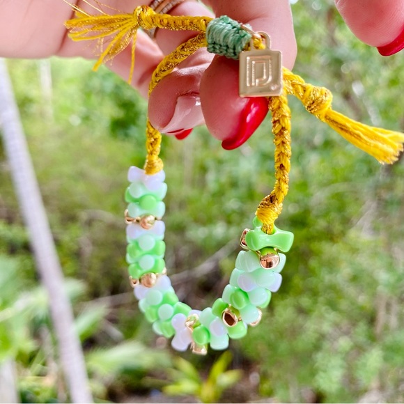 DANNIJO Angle Green Adjustable Beaded Bracelet NWT - Picture 13 of 16